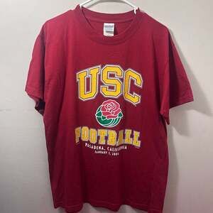 Vintage 2004 USC Football Rose Bowl Pasadena California T-Shirt Size L